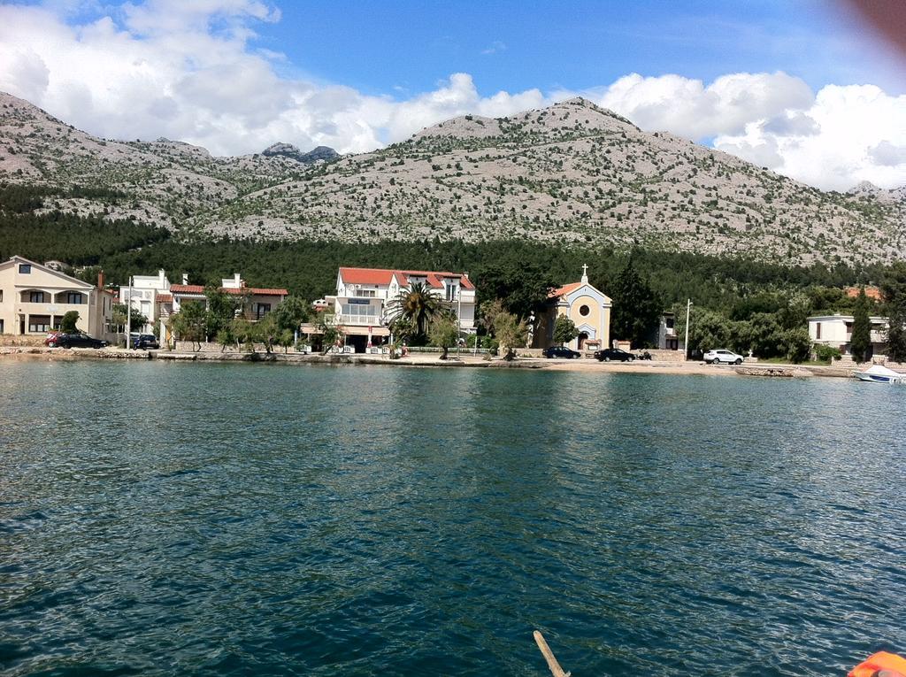 Apartments Dalmacija Starigrad Paklenica Esterno foto