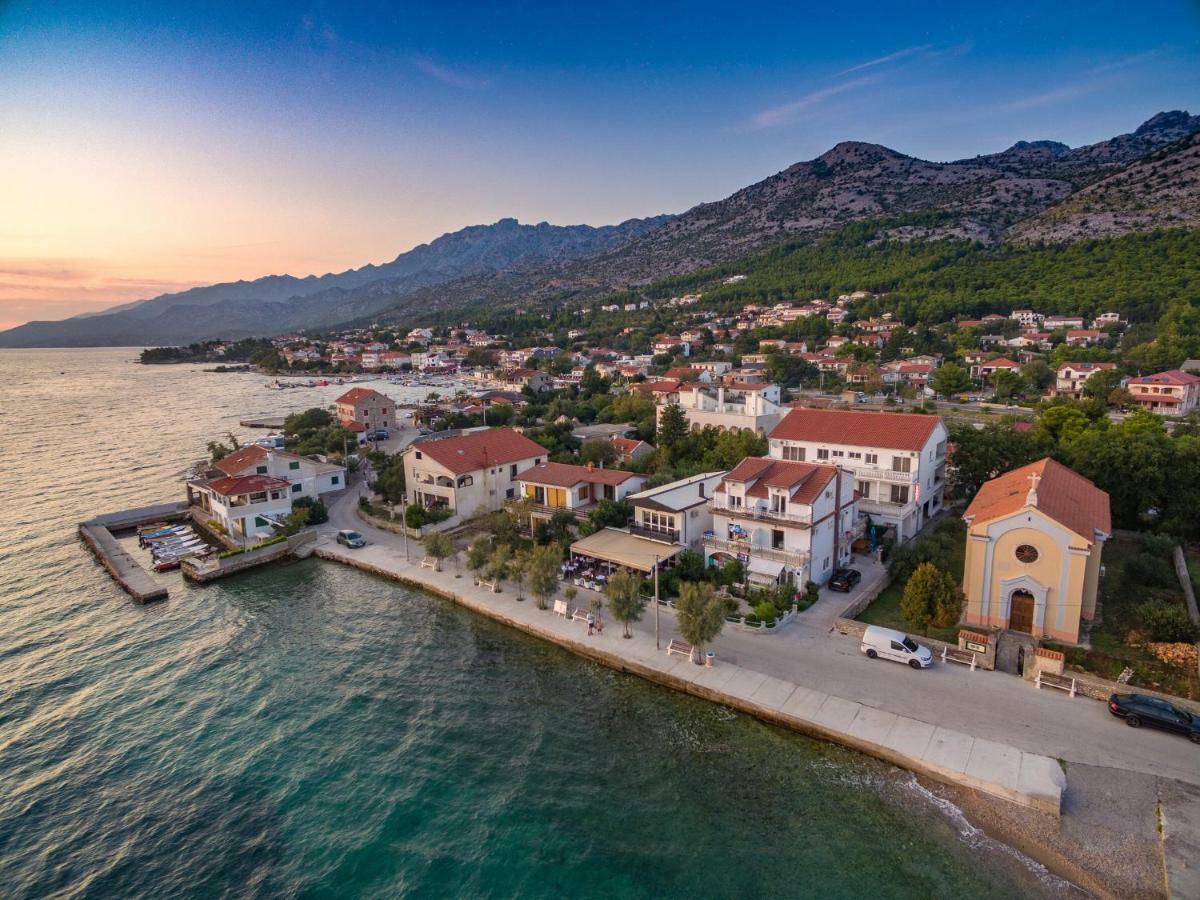 Apartments Dalmacija Starigrad Paklenica Esterno foto